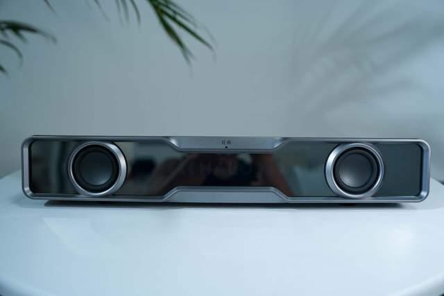 lo SoundBar点亮你的桌面新纪元爱游戏光影律动音浪来袭！漫步者花再Ha(图3)