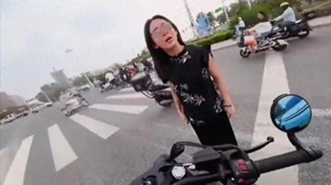 ：女司机气到流产公布完整行车记录仪爱游戏平台河北女司机与骑手冲突后续(图4)